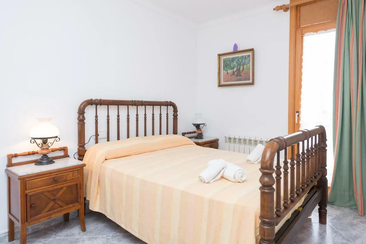 Apartmán Europa 3B Port de Pollença 0*,
